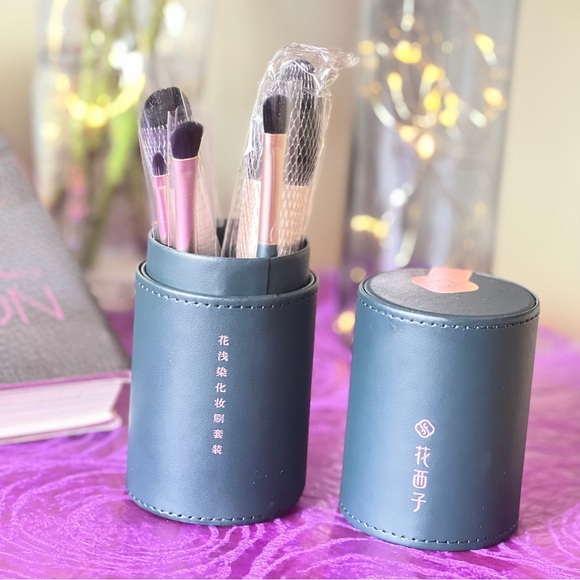 Florasis 🎉BNIB🎉 Luxury Makeup Brush Set (5 brushes) - Picture 7 of 12